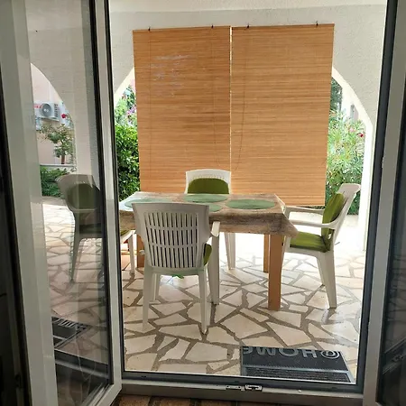 Symphony Apartment - Adults Only * Vir